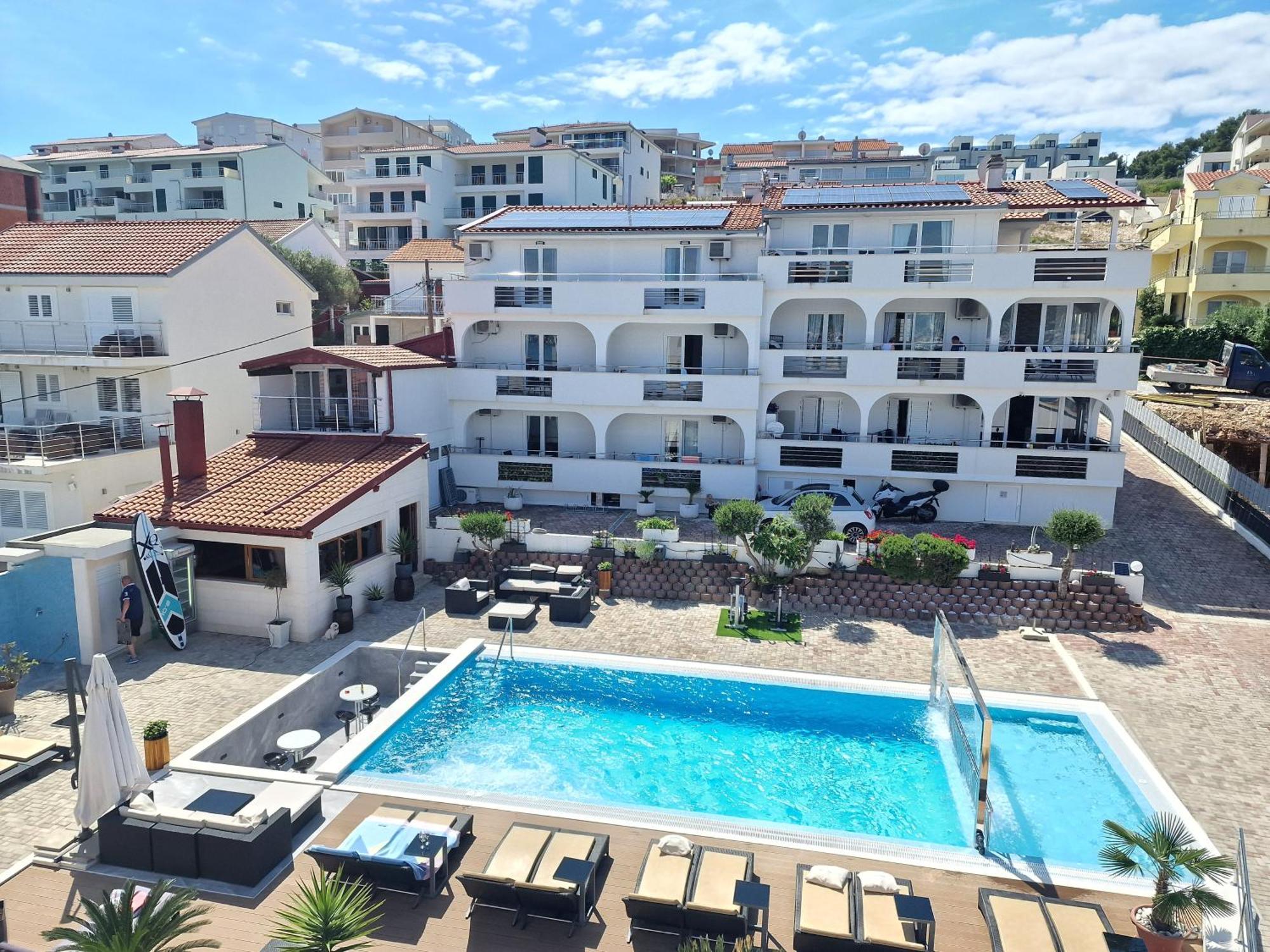 Apartments Silva With A View Of Sea トロギール エクステリア 写真
